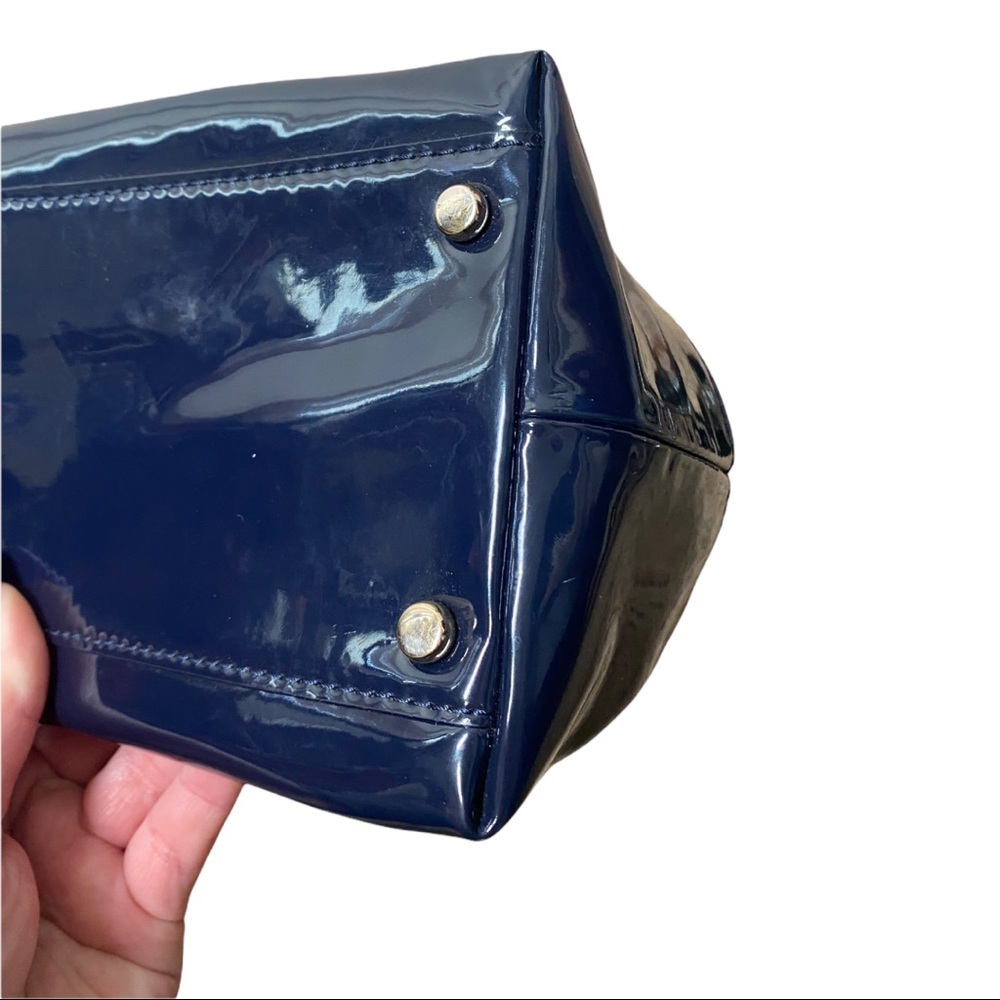 Kate Spade Montrose Elena White and Navy Stripe Patent Leather Chain Purse - Picture 11 of 13